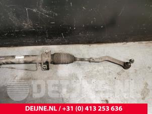 Nissan NV400 Stuurhuis Bekrachtigd O250907 foto 3