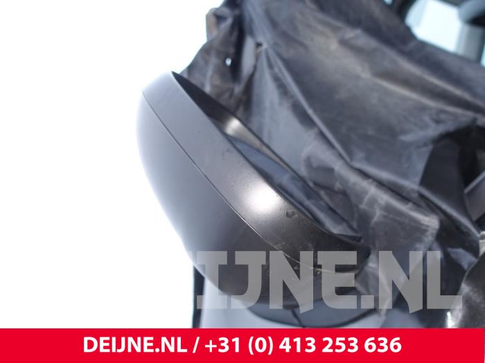 Opel Vivaro Außenspiegel links O250937