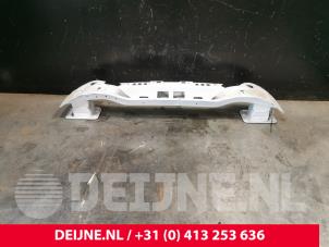 Ford Transit Bumperframe voor O251036 foto 2