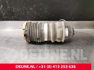 Porsche Taycan Luftbalg O251076 foto 2
