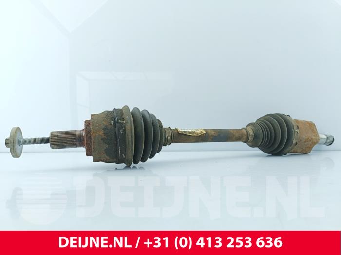 Volvo V40 Aandrijfas links-voor O251087