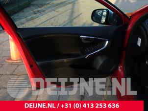Volvo V40 Portier 4Deurs links-voor O251119 foto 2