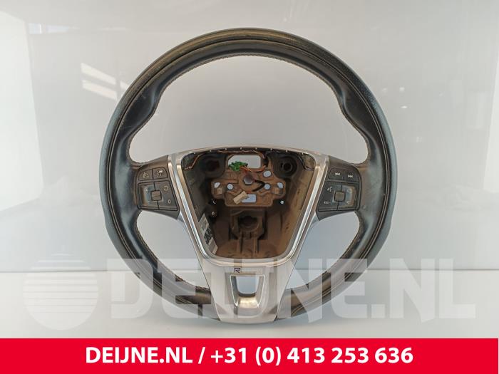 Volvo V40 Lenkrad O251133