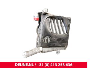 Gebruikte Intercooler Porsche Panamera (970) 3.0 D V6 24V Prijs € 800,00 Margeregeling aangeboden door van Deijne Onderdelen Uden B.V.