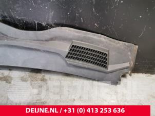 Mercedes Vito Cowl top grille O251169 photo 3