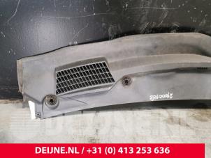 Mercedes Vito Cowl top grille O251169 photo 2