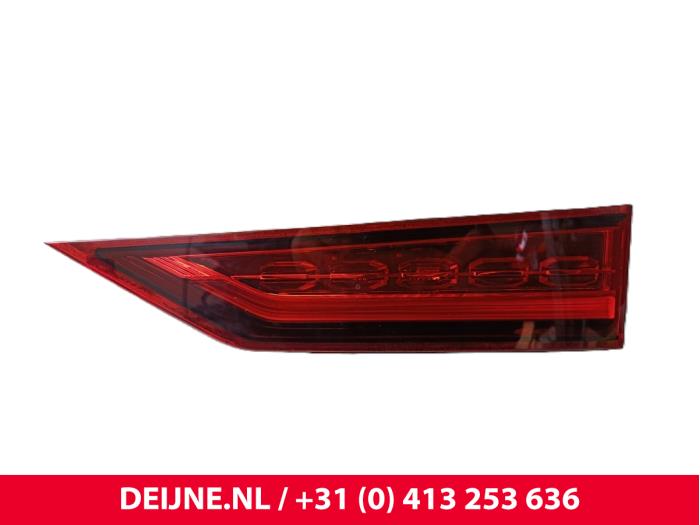 Volvo V60 Rücklicht rechts O251180