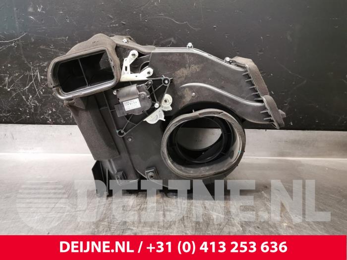 Maxus eDeliver 3 Heizgehäuse O251270