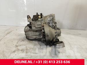Toyota Pro-Ace Getriebe O251295 foto 2