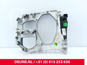 Lynk & Co 01 Dashboard sierlijst O251296 foto 2