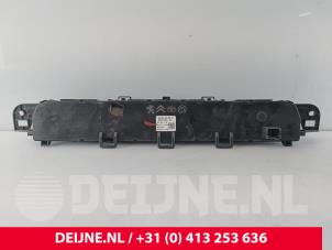 Toyota Pro-Ace Heater control panel O251356 photo 2