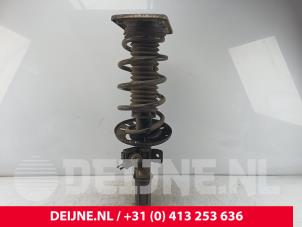 Toyota Pro-Ace Schokdemperpoot links-voor O251371 foto 3