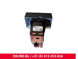 Opel Vivaro Panic lighting switch O251392 photo 2