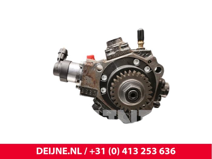 Opel Vivaro Brandstofpomp Mechanisch O251593