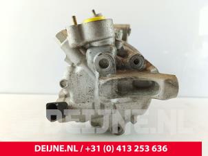 Volkswagen Transporter Aircopomp O251715 foto 3