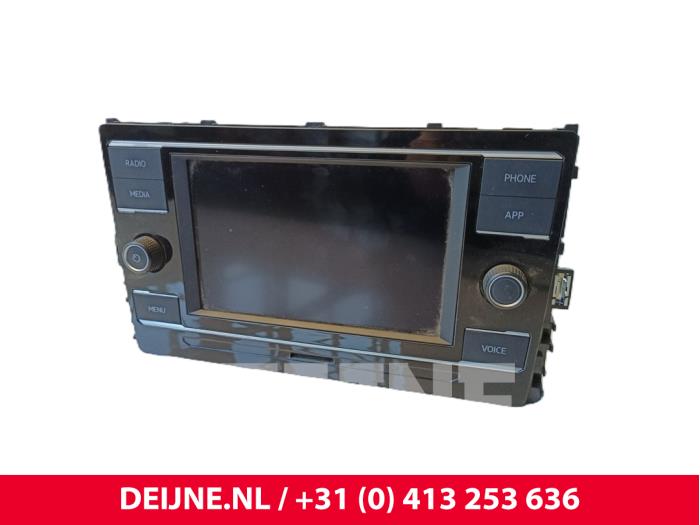 Volkswagen Transporter Displays Multi Media Anzeige O251720