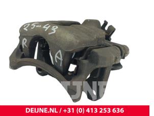 Volkswagen Transporter Rear brake calliper, right O251733 photo 3