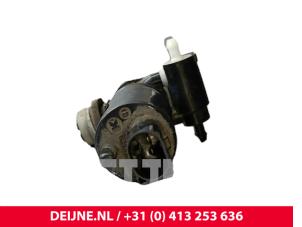 Volvo XC60 Windscreen washer pump O251755 photo 3