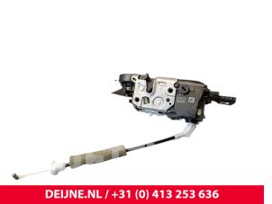 Citroen Berlingo Rear door lock mechanism 4-door, left O251756 photo 3