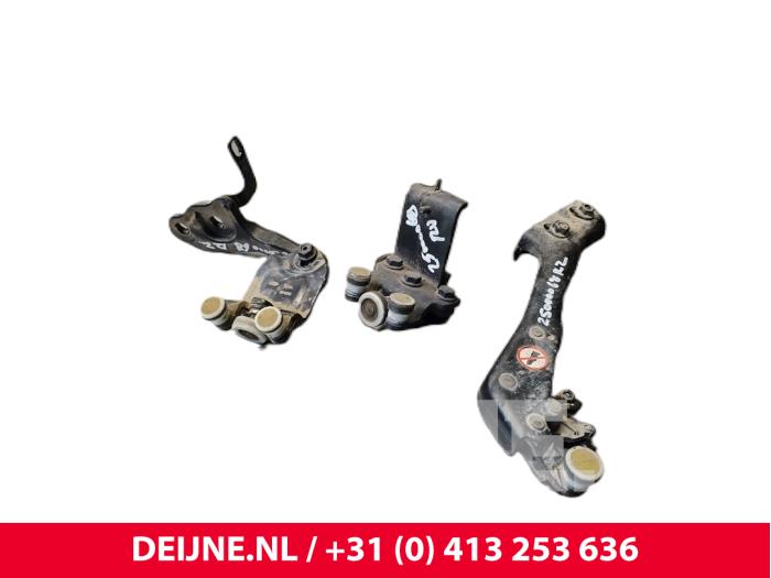 Ford Transit Custom Schiebetürrolle rechts O251786