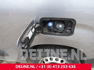 Peugeot Partner Tankklappe O251831 foto 2
