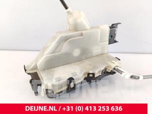 Peugeot Partner Deurslot Mechaniek 2Deurs rechts O251838 foto 3