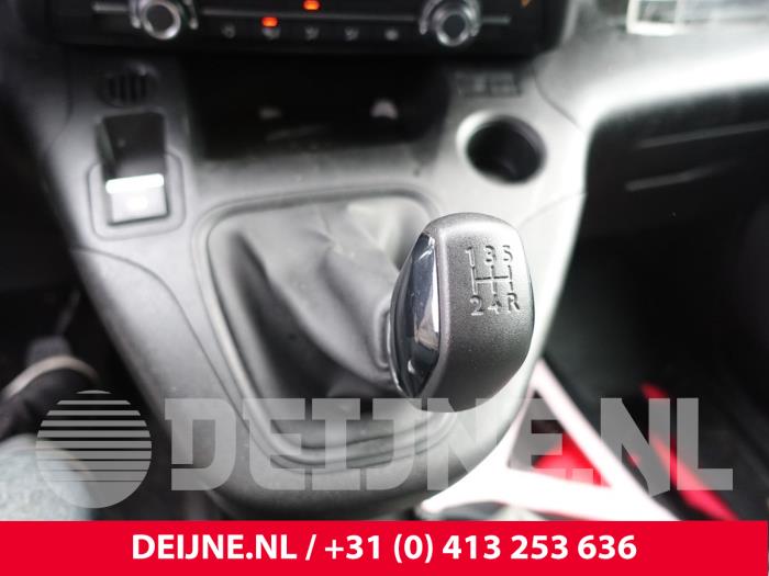 Peugeot Partner Schaltung O251898