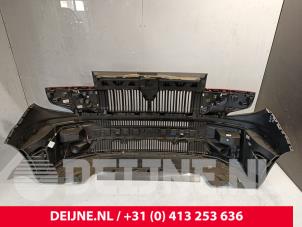Renault Master Voorbumper O252031 foto 4