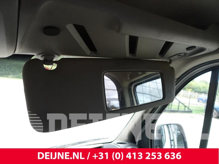 Renault Master Zonneklep O252099