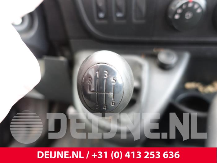 Renault Master Schaltung O252097