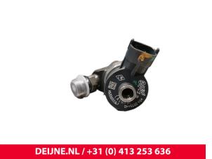 Opel Vivaro Einspritzdüse (Diesel) O252134 foto 3