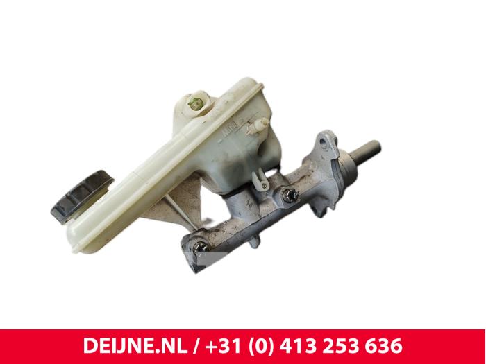 Opel Vivaro Hoofdremcilinder O252159