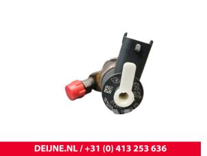 Opel Movano Einspritzdüse (Diesel) O252161 foto 3