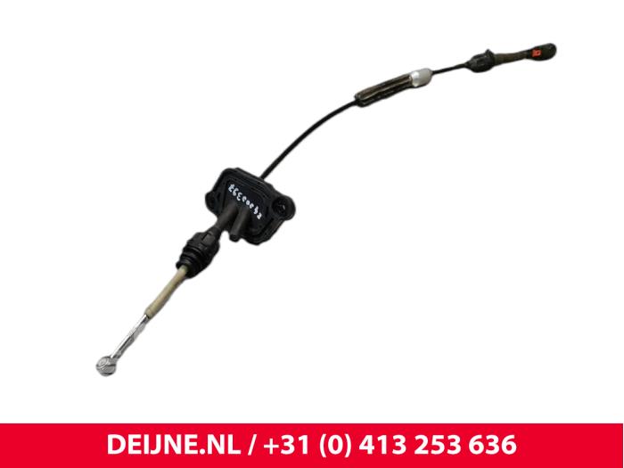 Gebruikte Schakelkabel Versnellingsbak Renault Master III (EV/HV/UV/VA/VB/VD/VF/VG/VJ) ZE 33 kWh Prijs € 90,75 Inclusief btw aangeboden door van Deijne Onderdelen Uden B.V.