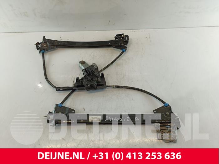 Tesla Model S Ruitmechaniek 4Deurs rechts-voor O252331