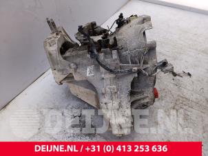 Ford Transit Custom Versnellingsbak O252463 foto 2