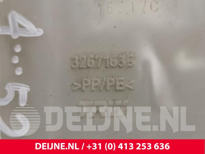 Hoofdremcilinder van een Volkswagen Crafter (SY) 2.0 TDI FWD 2017