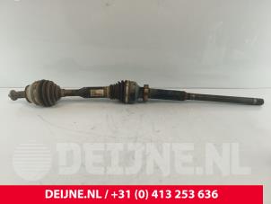 Gebruikte Homokineetas rechts-voor Volvo XC60 I (DZ) 2.4 D3/D4 20V AWD Prijs € 145,00 Margeregeling aangeboden door van Deijne Onderdelen Uden B.V.