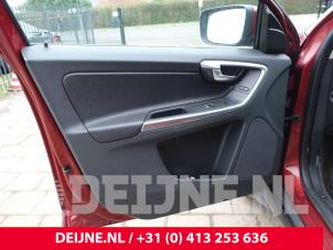 Volvo XC60 Portier 4Deurs links-voor O252604 foto 2