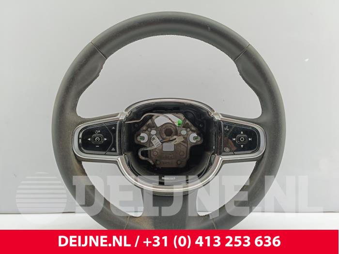 Volvo XC90 Lenkrad O252695