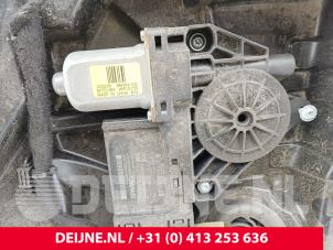 Volvo XC90 Ruitmechaniek 4Deurs links-achter O252709 foto 2