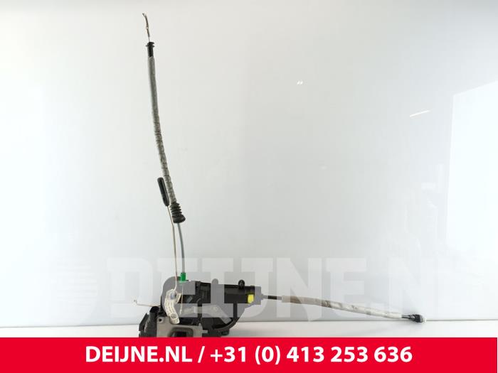 Mercedes Vito Door lock mechanism 2-door, left O252799