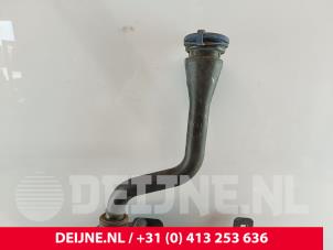 Mercedes Vito Front windscreen washer reservoir O252847 photo 3