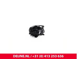 Mercedes Vito Koplamp links O9990002624 foto 2