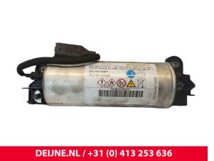 Gebruikte Start/stop condensator Citroen Jumpy 2.0 Blue HDI 150 Prijs € 163,35 Inclusief btw aangeboden door van Deijne Onderdelen Uden B.V.