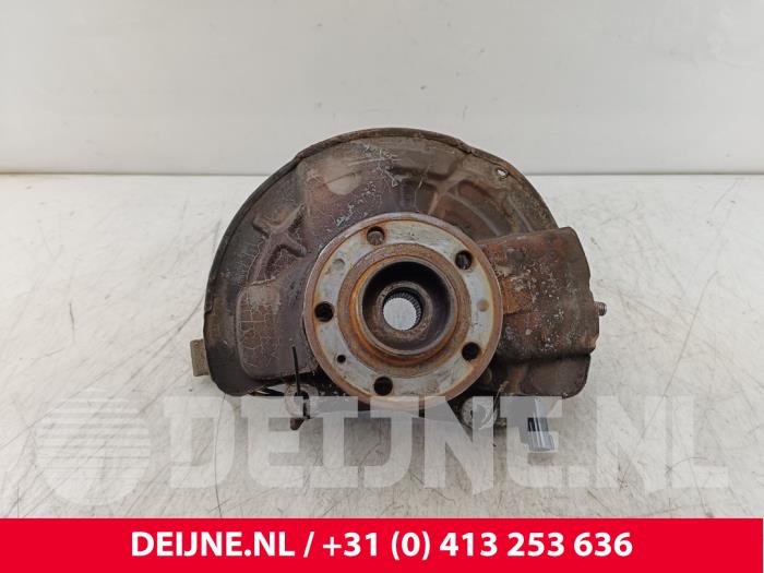 Volvo S60 Achsschenkel links vorne O252980