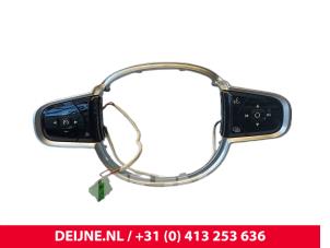 Gebruikte Schakelaar stuurbediening Volvo V90 II (PW) 2.0 D4 16V Prijs € 50,00 Margeregeling aangeboden door van Deijne Onderdelen Uden B.V.