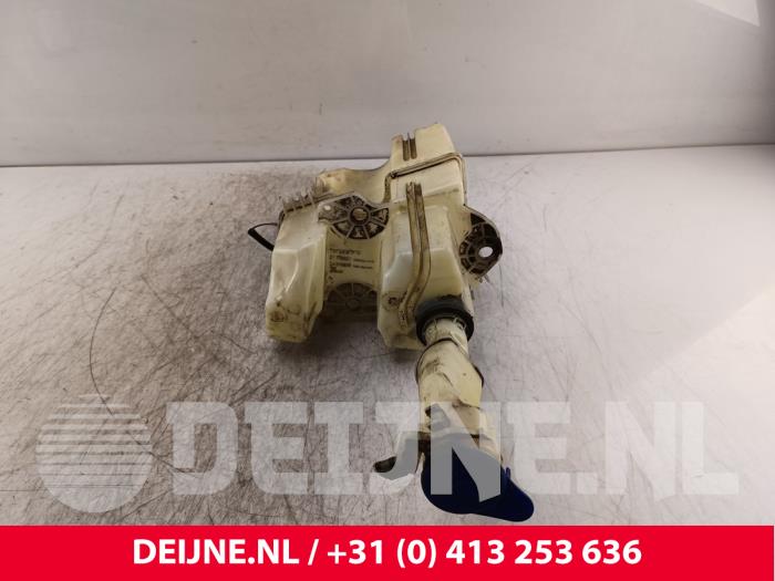Volvo S60 Ruitensproeiertank voor O252998