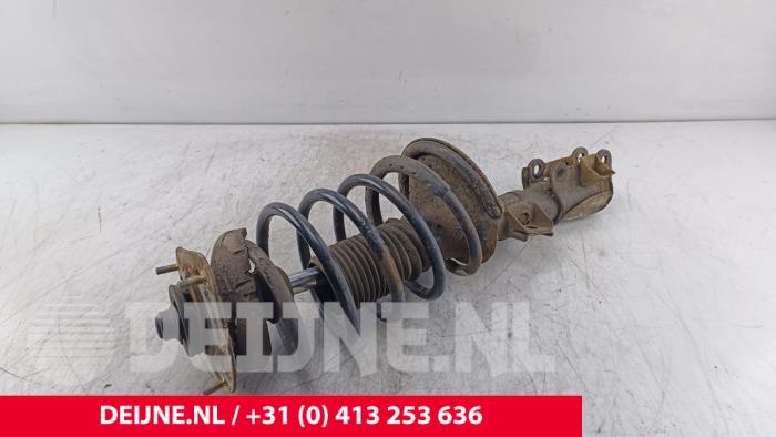 Volvo S60 Stoßdämpferstrebe rechts vorne O253003