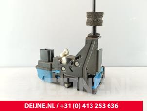 Volvo S60 Türschlossmechanik 4-türig links vorne O253023 foto 2